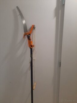 Noznice na strihanie stromov