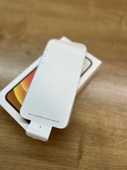 Iphone 12 64GB bielej farby v zánovnom stave