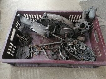 Predám motor na Jawa 555, 550