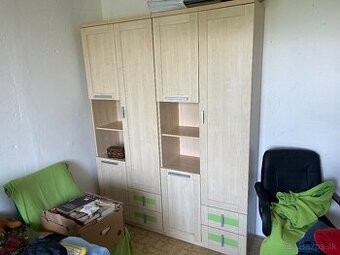 Skriňová súprava+pc stolík