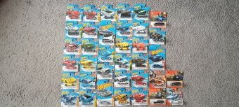 Hotwheels zbierka európskych áut 36ks