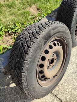 Predám plechové disky R15 ,5x112 na zimných gumách