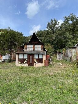 Chatka - Kamenica nad Hronom - Podskalie - Kőalatt