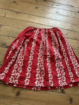 Sukna s folklórnom vzorom -k  kroju