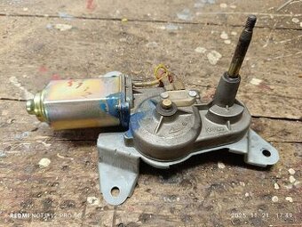 Zadný stierač Kamco