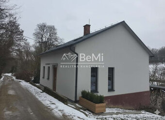 Predaj rodinného domu na úplnej samote – Záblatie, Trenčín