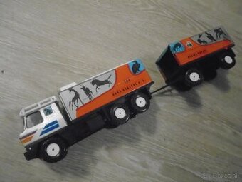 Stará hračka Tatra KDN  Safari