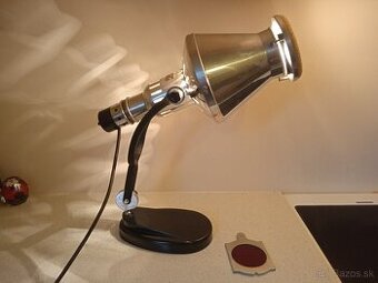 Retro lampa Chirana.