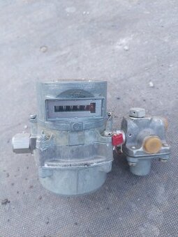 Prietokomer, merač nafty