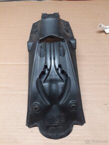 PODBLATNÍK   (držiak ŠPZ)   KTM  HUSABERG