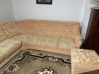 Rohová sedacia súprava s taburetkami