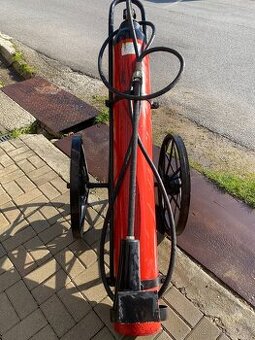 Hasiaci prístroj 1×30 kg oxidu uhličitého (CO2)