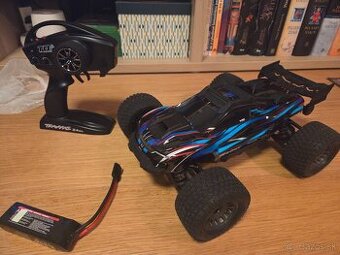 Traxxas mini XRT