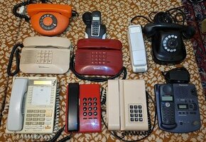 Predám zbierku retro telefónov