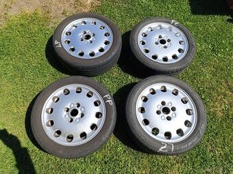 Predam Disky original Volvo obute na Letnych pneumatikach