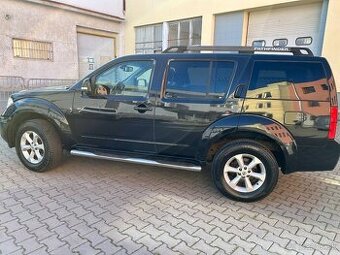 Predám NISSAN PATHFINDER