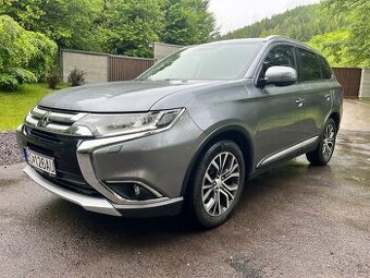 Mitsubishi Outlander 2.2 DI-D AT 4x4 2017 plna historia