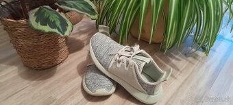 Adidas Tubular tenisky 36