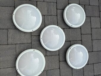 Lampy stropné exteriérové 5 kusov