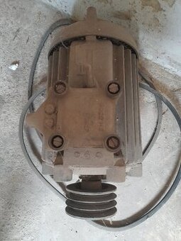 Motor