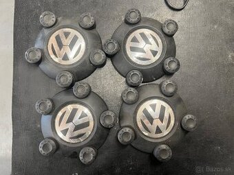 Predám kryty šrobov na plechové disky 5x112 VW