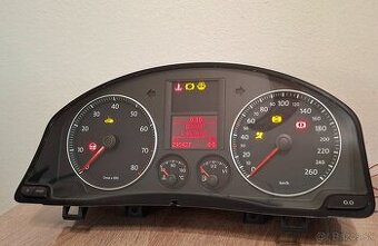 budíky/tachometer polodot golf 5 benzín