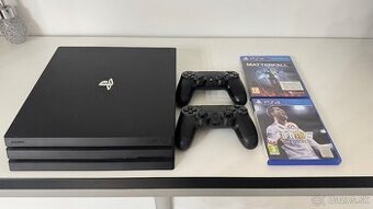 PlayStation 4 Pro – top stav, 2 ovládače + hry, dohoda možná