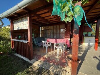 Záhradka s domčekom (400m2) - Mestský majer