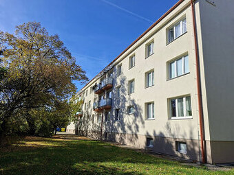 PRÍJEMNÝ 2-IZB.BYT, TEHLOVÝ DOM, NEPRECHODNÉ IZBY, KÚPOU VOĽ - 1