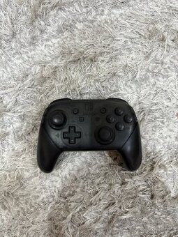 Nintendo Switch Pro Controller