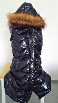 Dlha cierna metalicka damska vesta s odopin.kapucnou NOVA