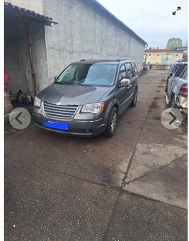Rozpredám chrysler grand voyager 2.8crdi 120kw rt rok 2010