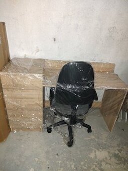 Stolík stolička do deckej izby