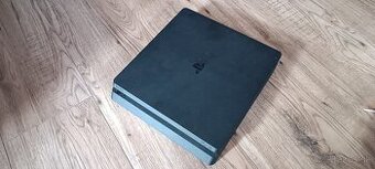 Ps4 slim s chybou