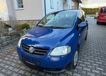 Volkswagen Fox 1,2i pravidelný servis benzín manuál 40 kw