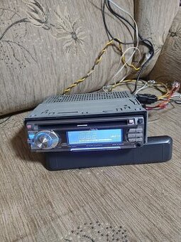Ponukam Autoradio - 1