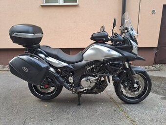 Suzuki DL650 V-strom
