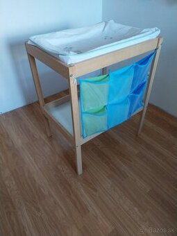 Prebaľovací pult Ikea