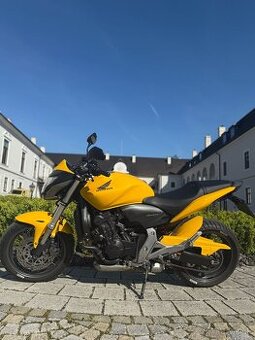 Honda CB 600 F hornet 2011, stačí vodičský preukaz A2