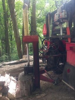 Hydraulická štiepačka