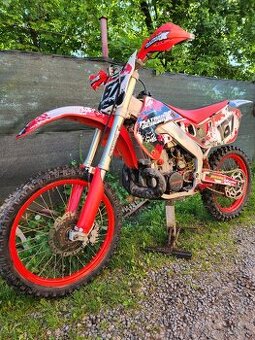 Predám Honda CR 250