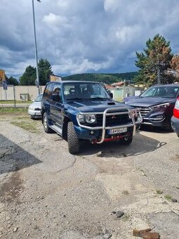Mitsubishi Pajero 2