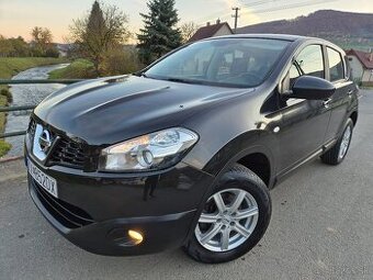 Nissan qashqai 2.0 i 104kw 143800km4x4