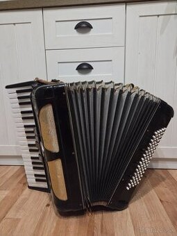 Akordeón Lignatone Melódia