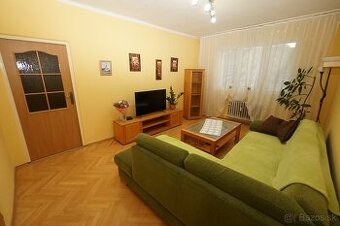 Pekný zariadený 2i byt s umývačkou, TV a wifi - Trieda SNP