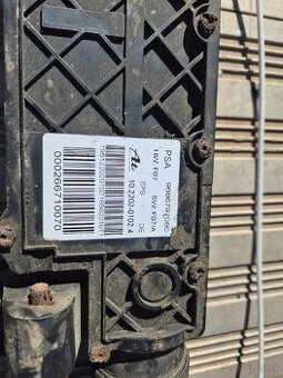 Elektrická ručná brzda C5