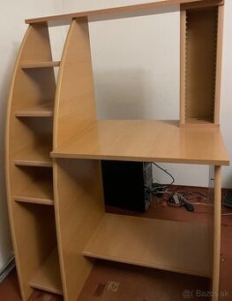 Písací stolík so stojanom ma CD