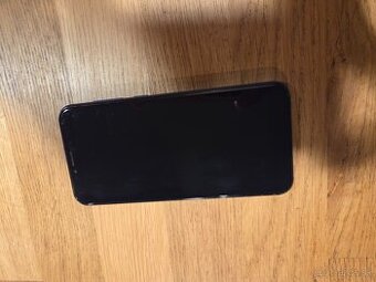 Alcatel  dotykovy mobilný  telefón