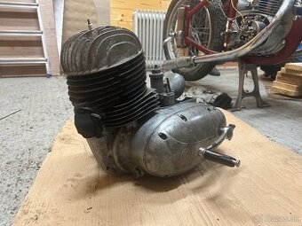 Motor 175/450
