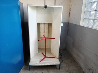 Striekacia kabina - nova